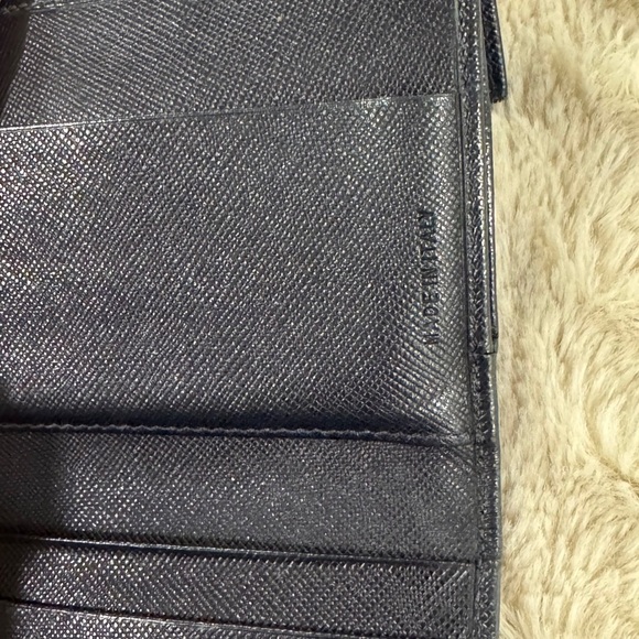 Prada Black Saffiano Leather Wallet - Picture 7 of 10